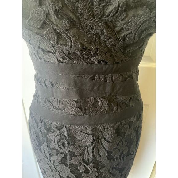 Tadashi Shoji Black Lace Cocktail Knee Length Sheath Dress, Size 4 - Picture 4 of 4